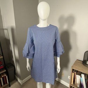 Bleuh Ciel: Like new Flutter Sleeve Dress